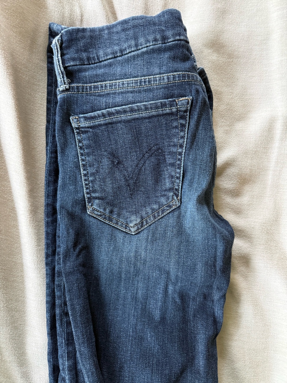 Mother the Looker Jeans